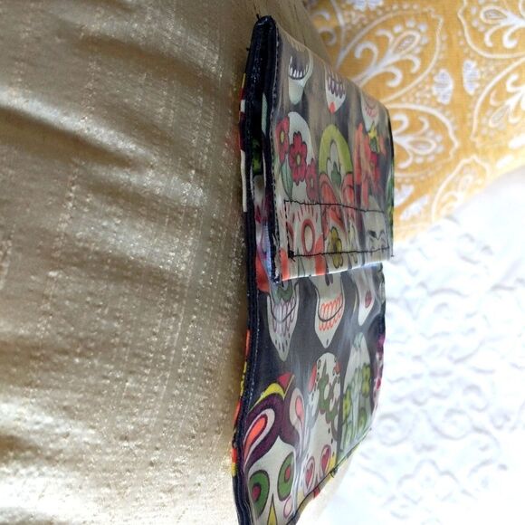 Day of the Dead Vinyl Clutch - Picture 9 of 12